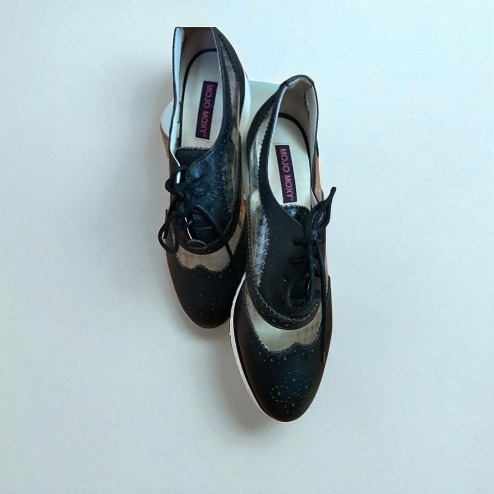 Mojo Moxy See Through Oxford